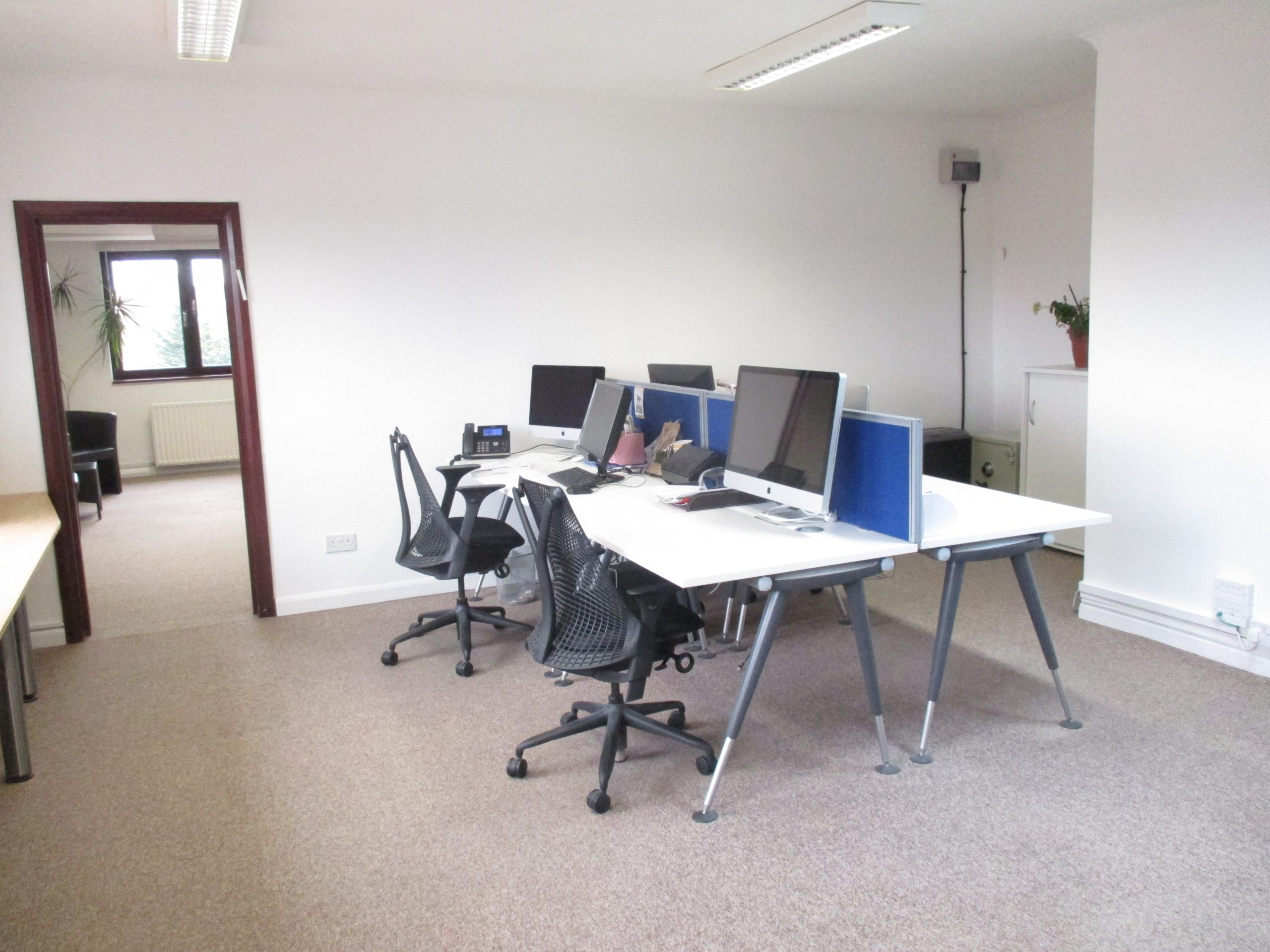 2223 Arcadia Avenue, Finchley Central, N3 2JU Property Listing